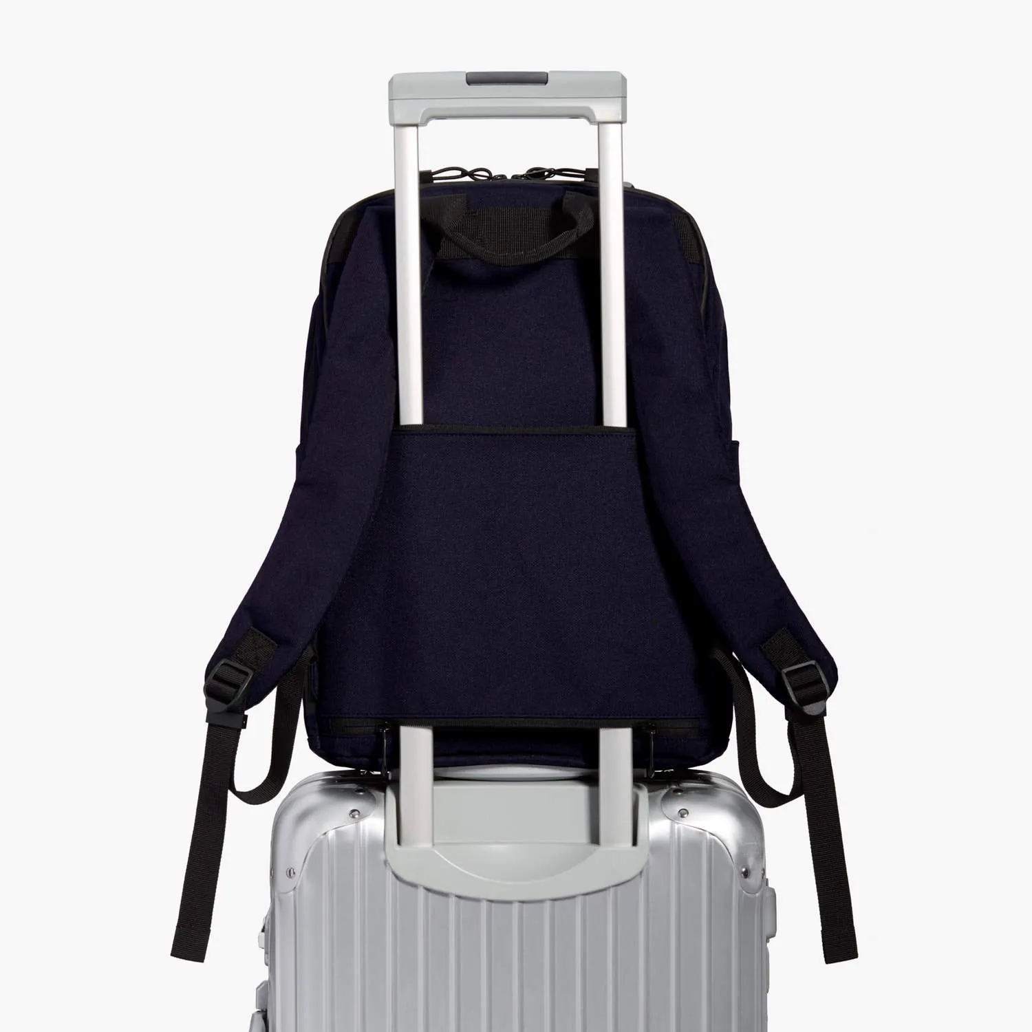 The Hanover Deluxe 2 - 600D Recycled Poly - Deep Navy